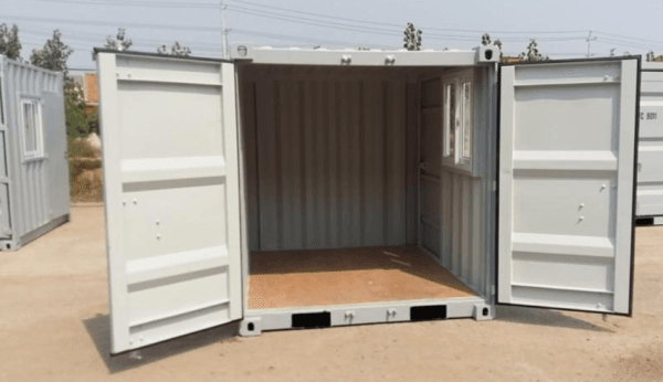 12ft Mini Shipping Container - Image 4