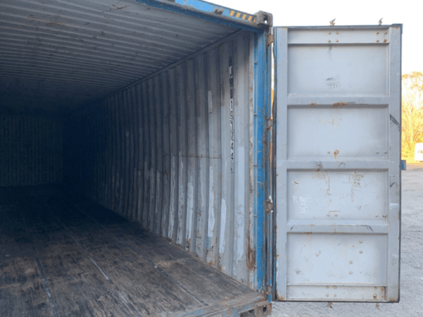 40 x 8 x 9.5 High Cube used shipping container - Image 13
