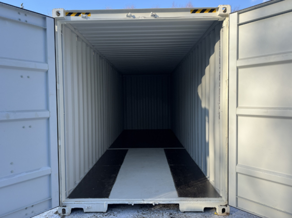 24 x 8 x 9.5 High Cube new shipping storage container - Image 7