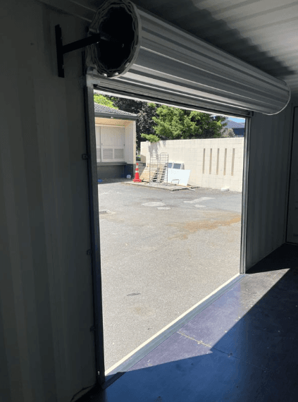 20ft One Trip Container with Roller door - Image 3
