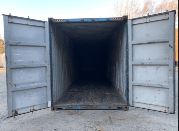 40 x 8 x 9.5 High Cube used shipping container