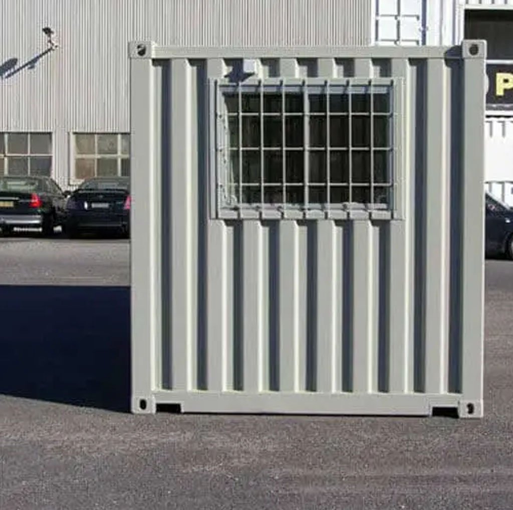 Change Rooms - Image 2